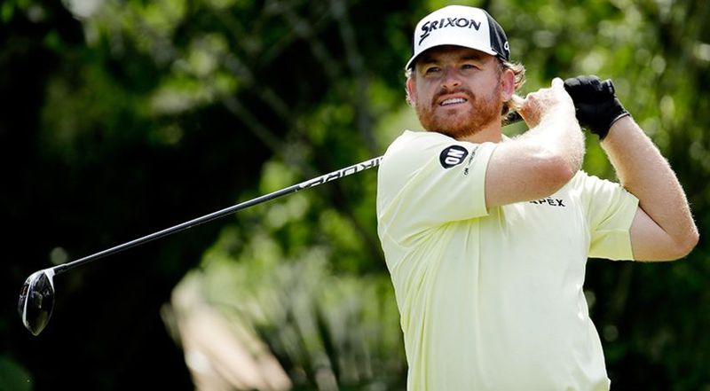 J.B. Holmes strong putting puts him tied at the top of the leaderboard going into the final round. (Andy Lyons/Getty Images)-4moles.com