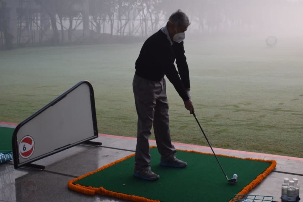 The inaugural shot by Shri Anurag Jain