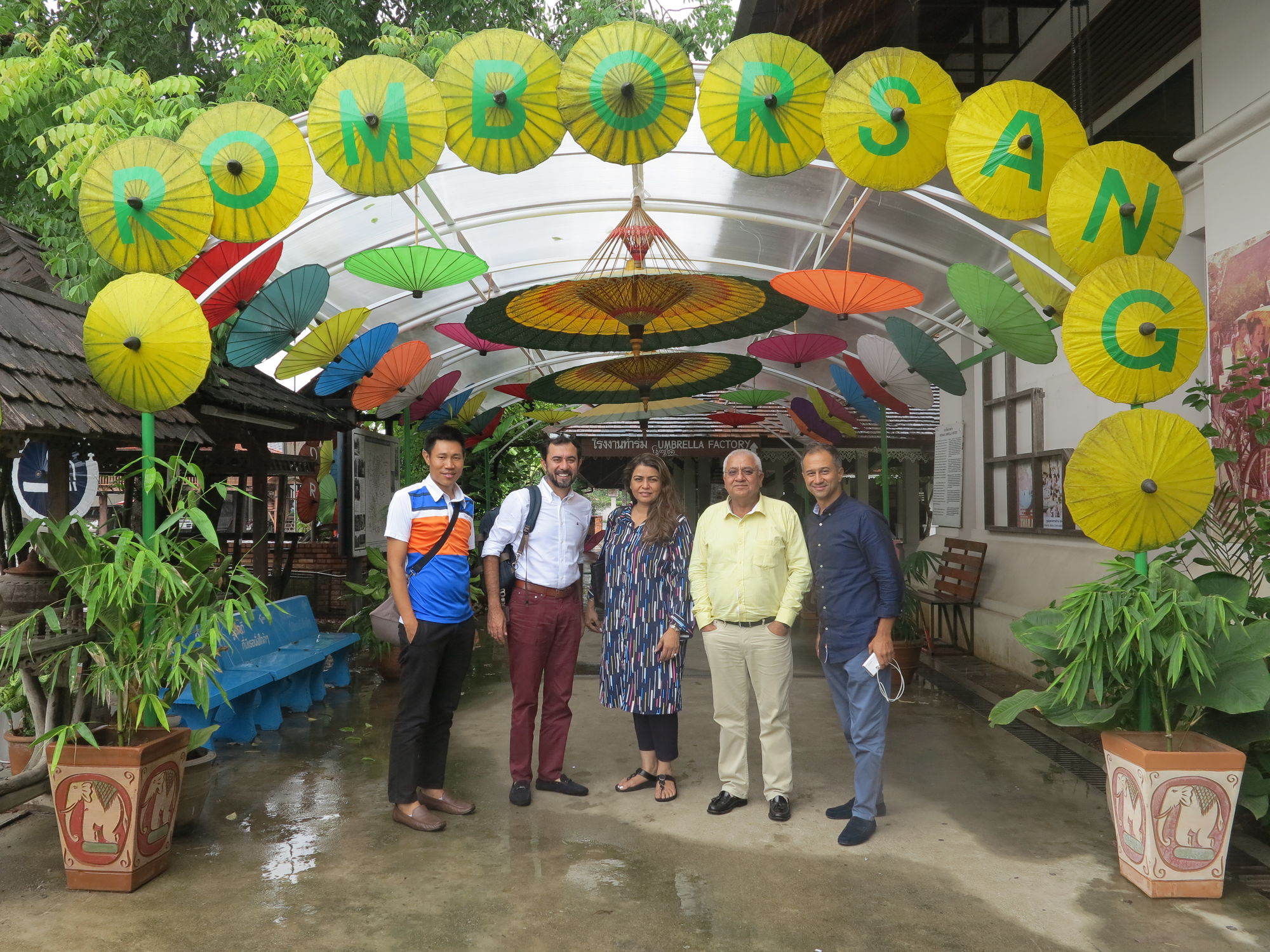 Aso Lori, Marketing Officer, TAT New Delhi Office with Dinesh Thakur, Founder & CEO of 4moles.com and more