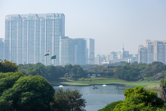 A view of the 18th green from the 17th hole (CREDIT-LET)
