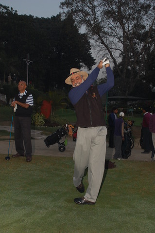 Gen Dhillon warming up for a good start!