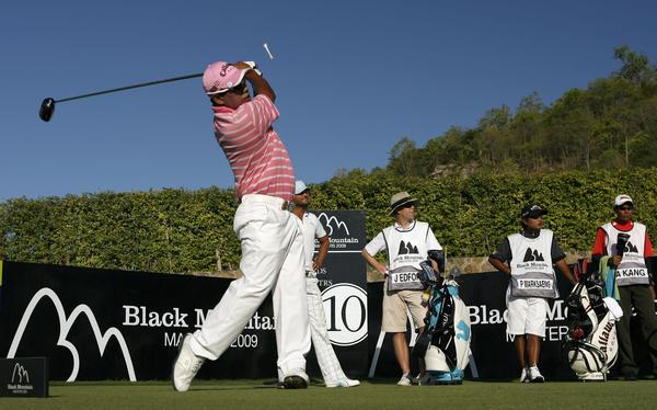 Prayad Marksaeng (THA) on day 2.