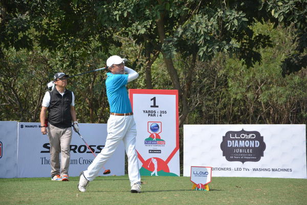Yoichi Kojima hits a shot during Lloyd BT Pro-Am 2016