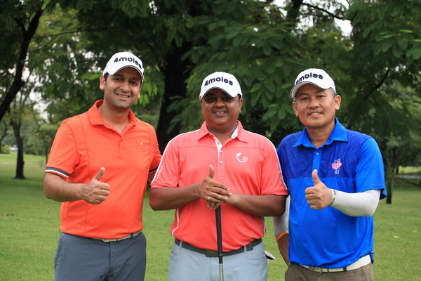Teeing off with friends is always fun!