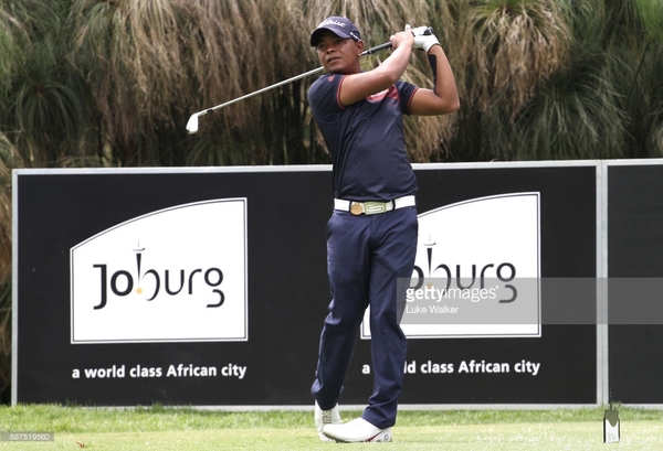 Keenan Davidse combated illness to take lead at the Joburg Open 