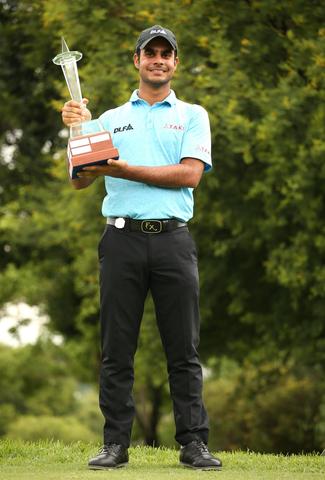 Shubhankar Sharma wins his first European Title at the Joburg Open 