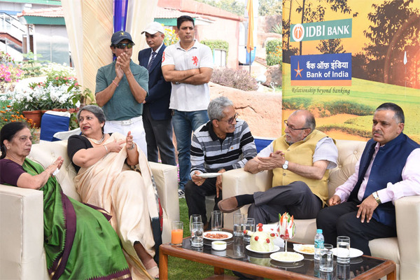 POWER QUOTIENT: Delhi Lt Governor Anil Baijal and Mrs Baijal interacting with other dignitaries at the do  