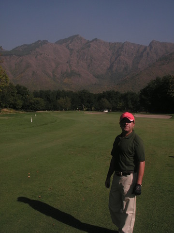 Brijesh on the 1st hole fairway!