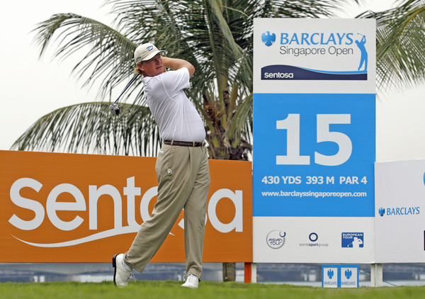 Ernie Els (RSA) at practice
