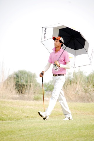 The stride of a gentleman