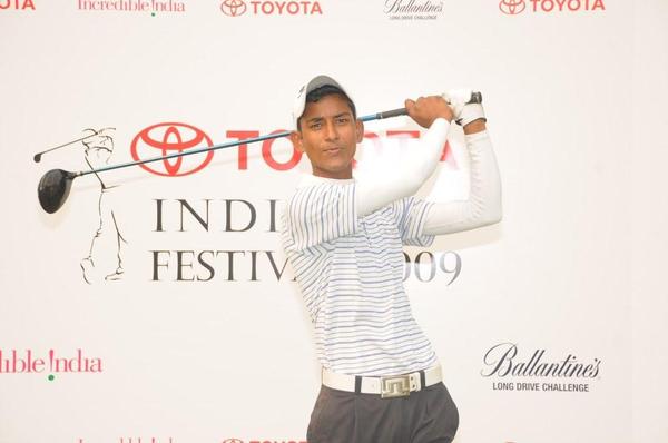 Asian Champion, Rashid Khan in action at the Festival