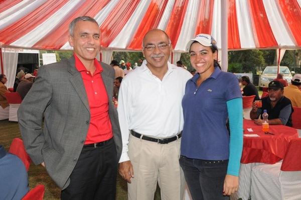 From L Rishi Narain (Promoter India Golf Festival), Ashit Luthra (President Indian Golf Union) and Gauri Monga (Top Ranked Lady Amateur  in India)