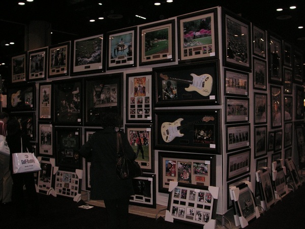 A very interesting show with pictures and memorabilia of the last 20 years of Professional events.