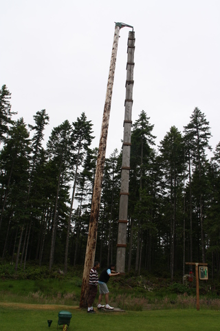 Periscope on the 18th tee at Alderbrook Golf Course in US