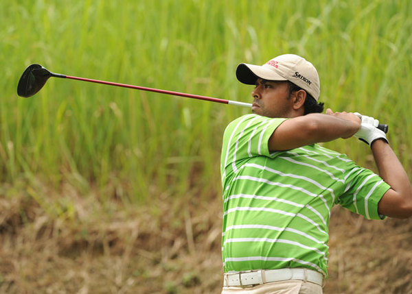 Anirban Lahiri (IND) off the tee during Round 2