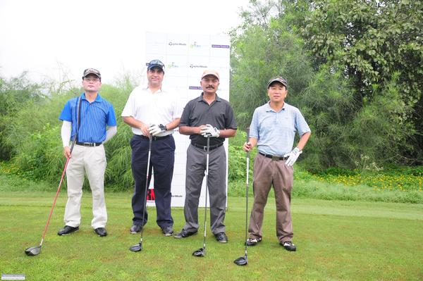 (L-R) Hakgyu Kim, Sanjay Thapar, Shekhar Agarwal, Hyuntak Lee
