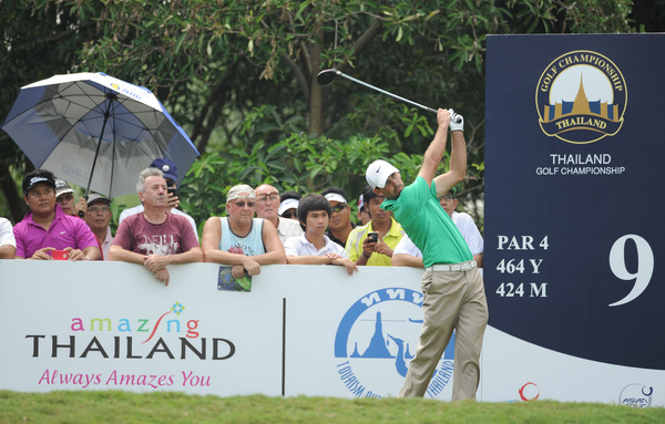 South Africa's Charl Schwartzel leader of Day 1 in action