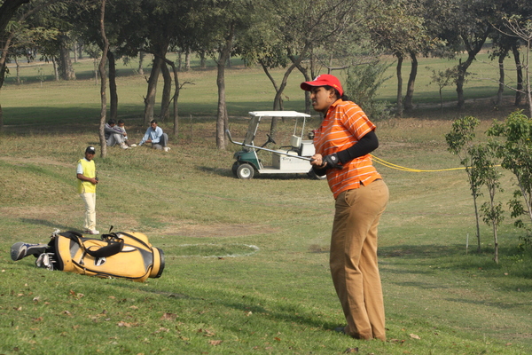 Saaniya Sharma with her chip on to the 6th green.