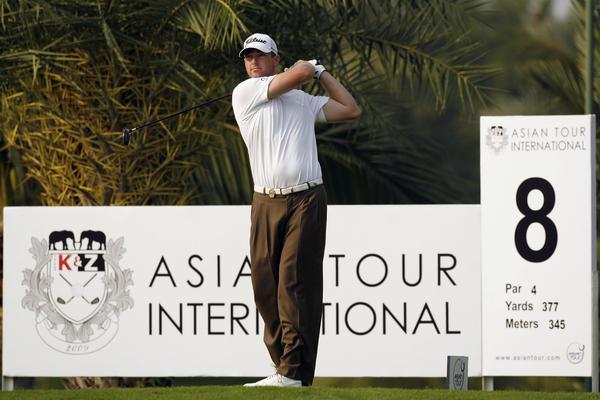 Marcus Both (AUS) leader after RD 1with an 8 under round.