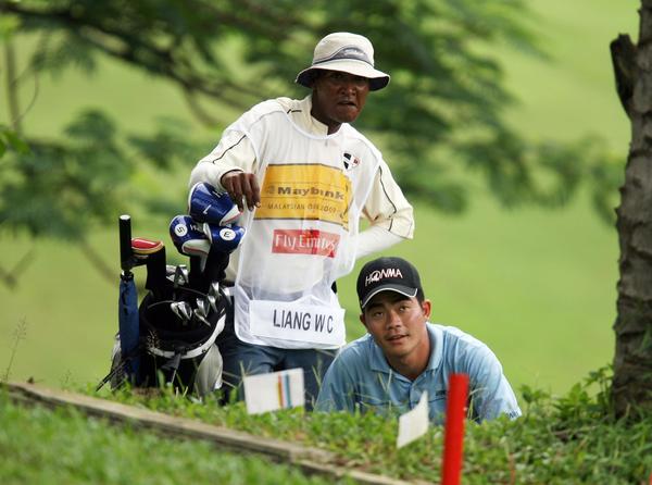 Liang Wen-Chong of China.