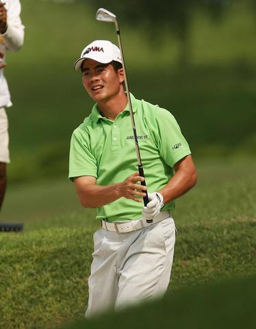 Liang Wen-Chong of China on day 3, One shot behind the leader.