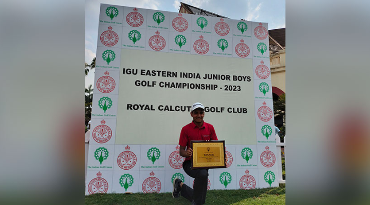 naveen Rathi wins the IGU junior golf championship. Read more on 4moles.com