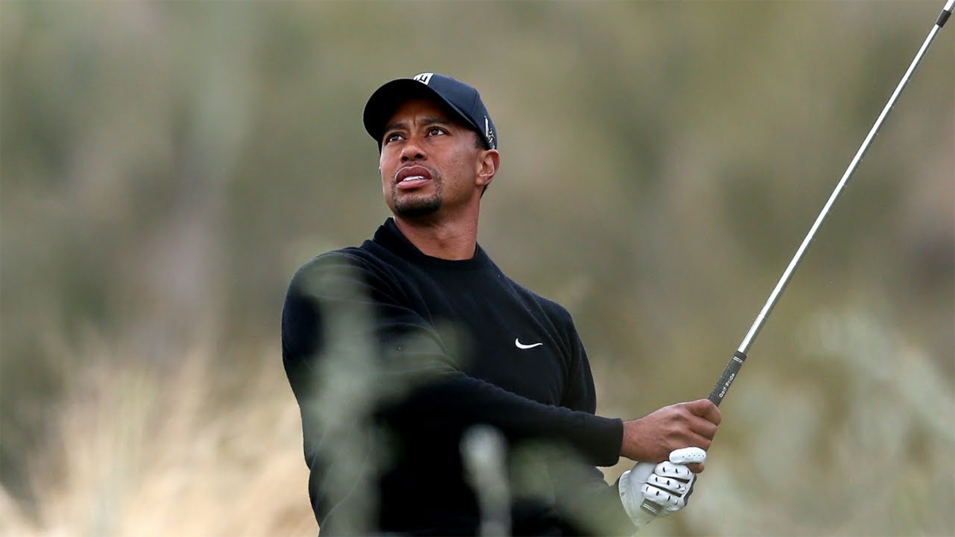 UNBELIEVABLE golf shots that amateurs just DON'T have!