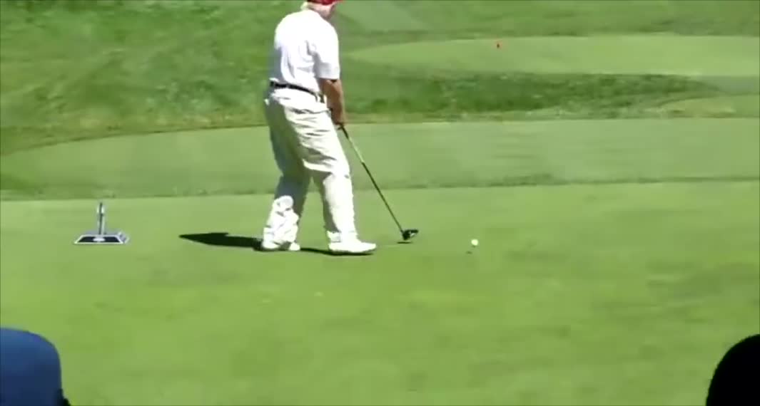 Trump vs Obama: Who's the Better Golfer
