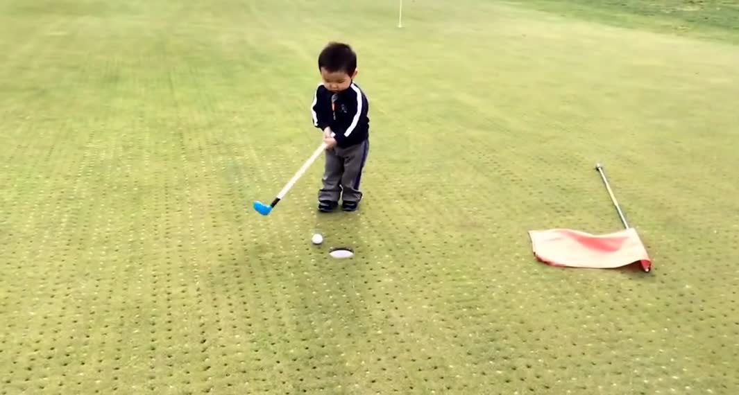 The most hilarious and epic Golf meltdown